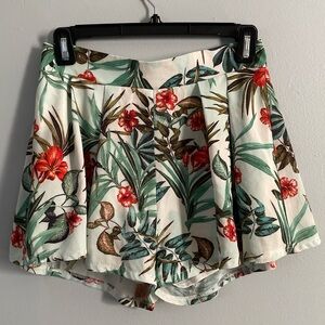 SHEIN Floral Print Shorts